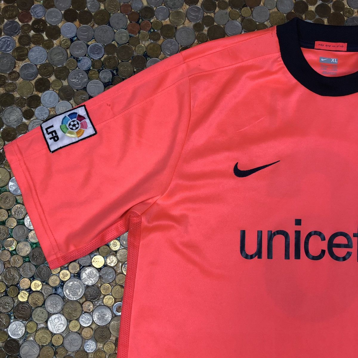 Nike Nike football shirt Size US XL / EU 56 / 4 - 3 Thumbnail