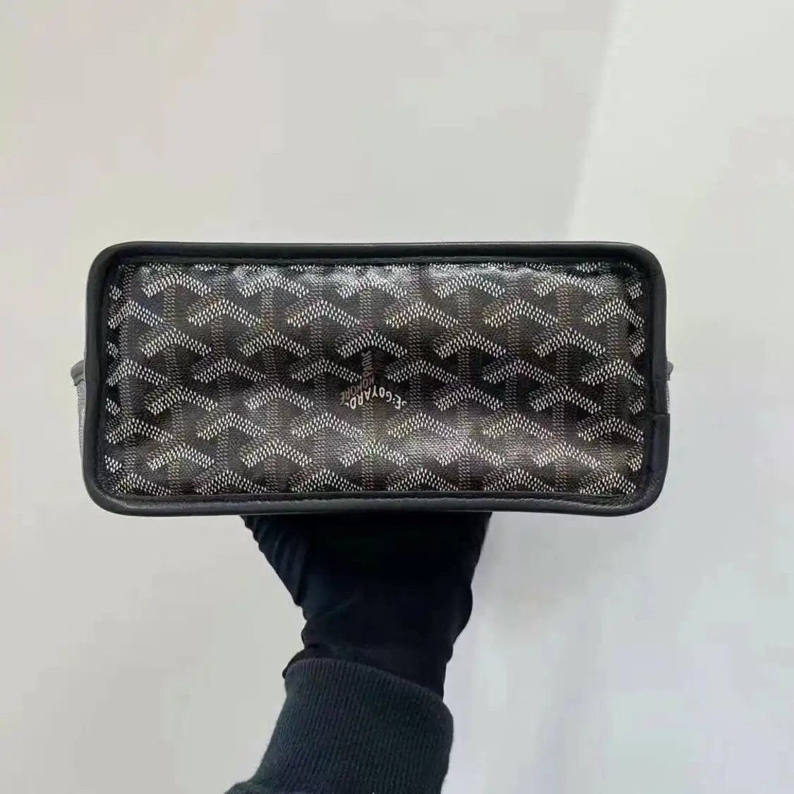 Goyard GOYARD Anjou mini black coated canvas print shoulder bag Size ONE SIZE - 4 Thumbnail
