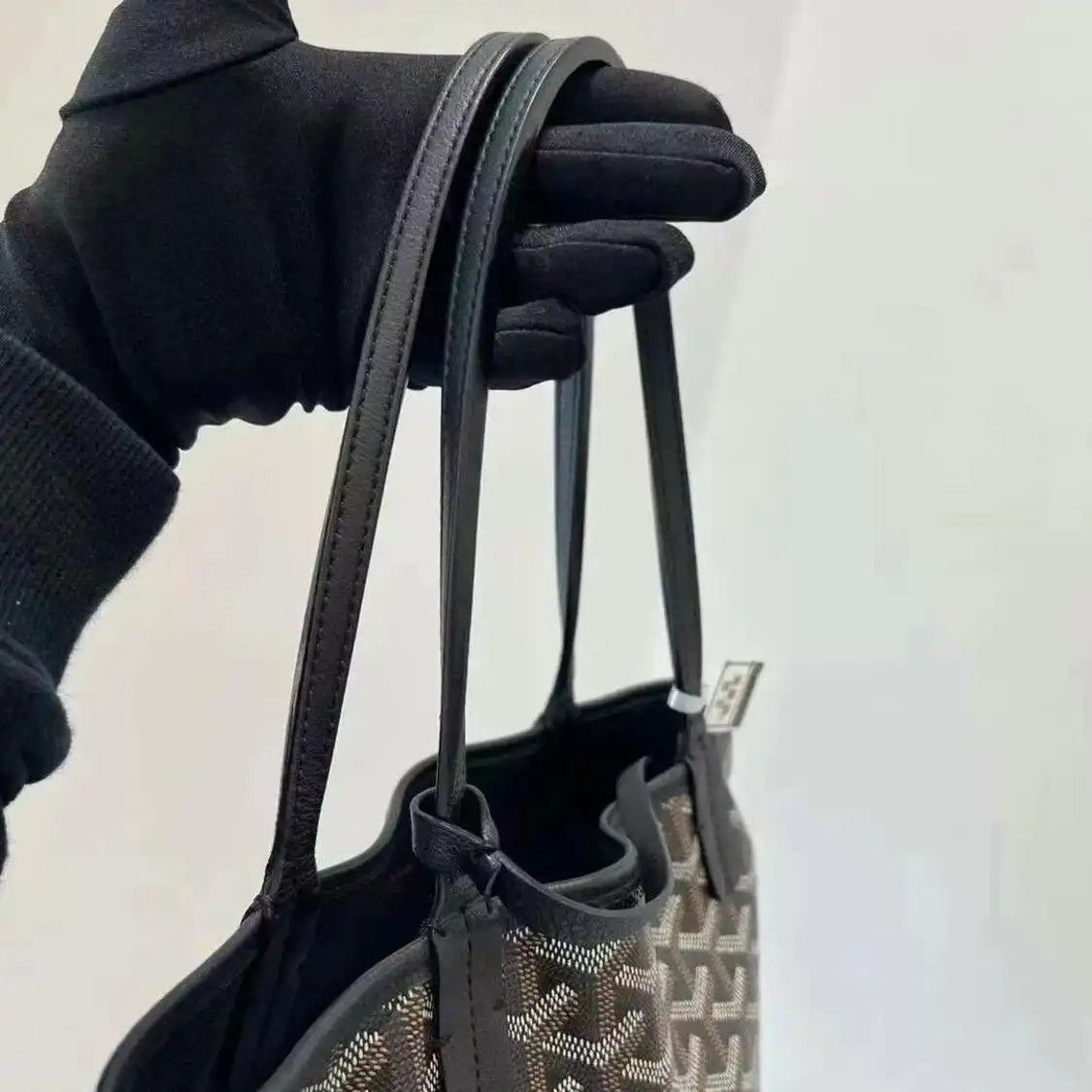 Goyard GOYARD Anjou mini black coated canvas print shoulder bag Size ONE SIZE - 8 Thumbnail