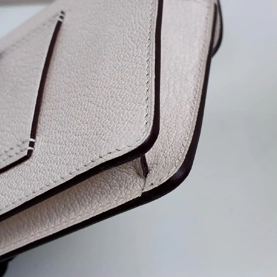 Hermes Hermes Roulis White Evercolor cowhide leather Roulis clutch gold hardware U Size ONE SIZE - 8 Thumbnail