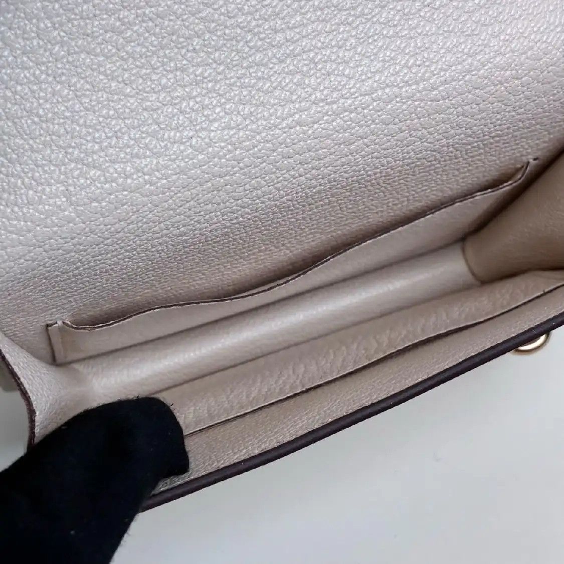 Hermes Hermes Roulis White Evercolor cowhide leather Roulis clutch gold hardware U Size ONE SIZE - 6 Thumbnail