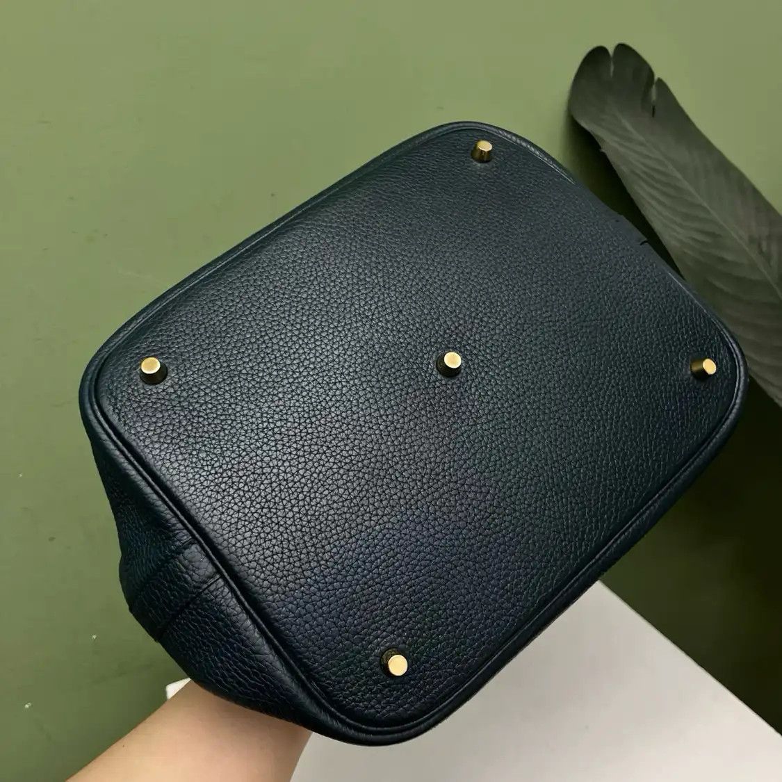 Hermes Hermes Picotin Lock 26 Vert Cypres Clemence cowhide leather picotin shoulder bag Size ONE SIZE - 5 Thumbnail