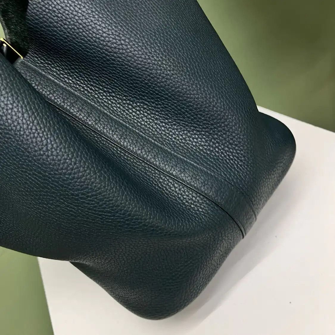 Hermes Hermes Picotin Lock 26 Vert Cypres Clemence cowhide leather picotin shoulder bag Size ONE SIZE - 4 Thumbnail