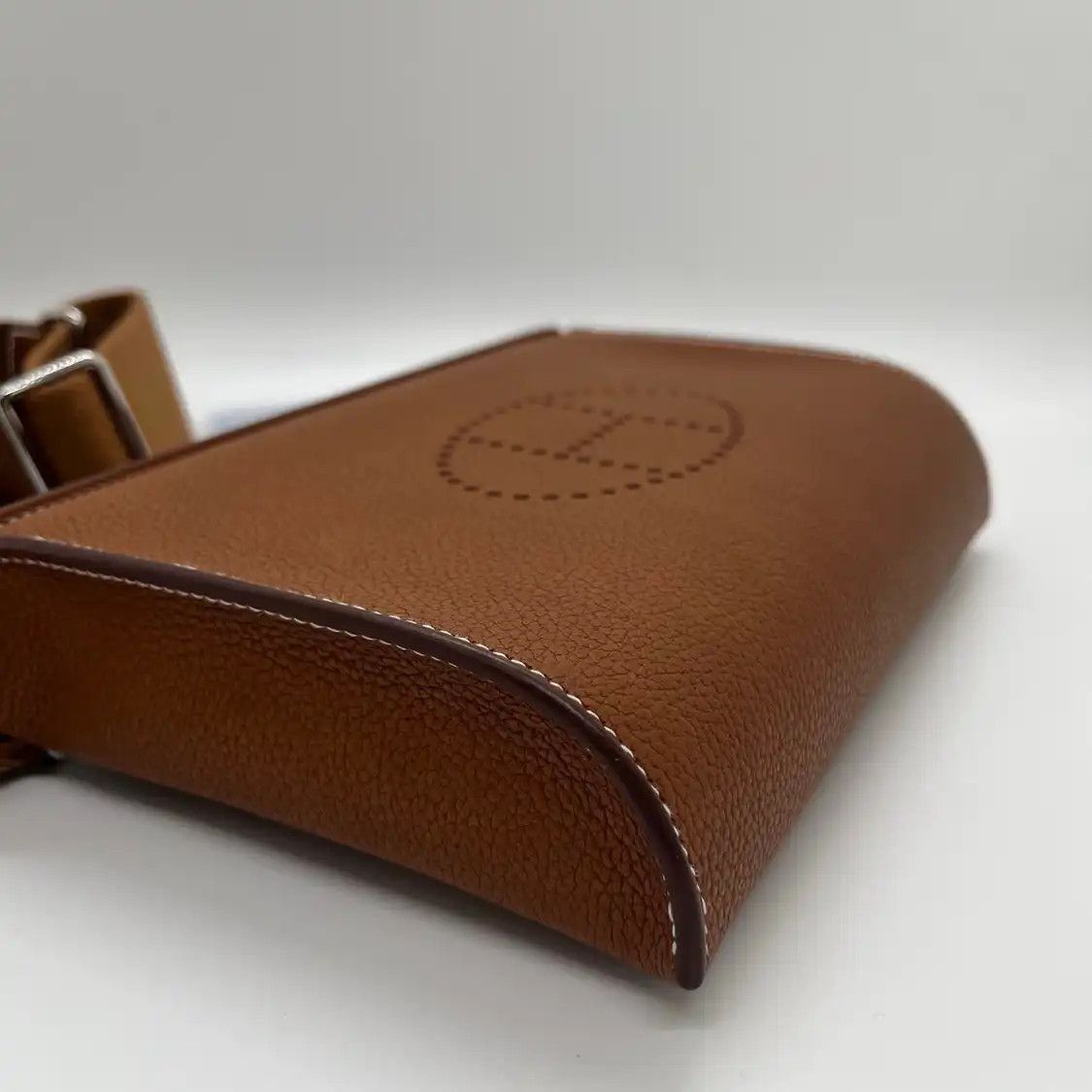 Hermes Hermes Videpoches Gold Brown Barenia saddle leather shoulder bag silver hardware Size ONE SIZE - 3 Thumbnail