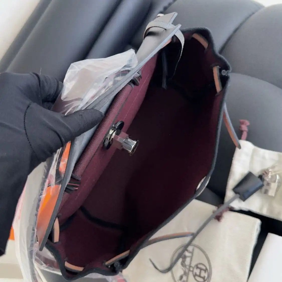 Hermes Hermes Herbag 31 grape canvas crossbody bag silver hardware W Retourne Size ONE SIZE - 8 Thumbnail