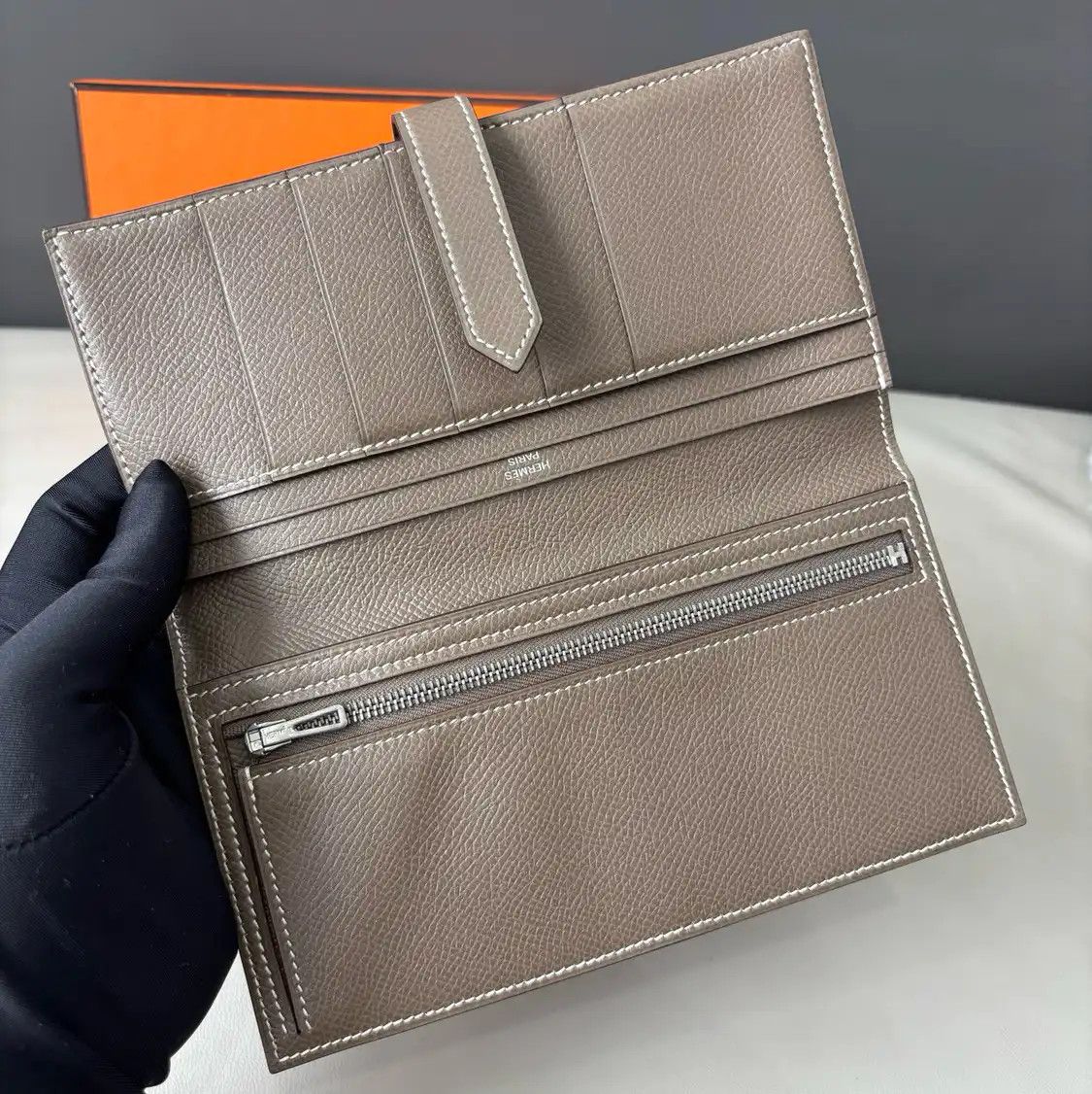Hermes Hermes Bearn Medium Etoupe Epsom cowhide leather wallet silver hardware C Size ONE SIZE - 9 Thumbnail