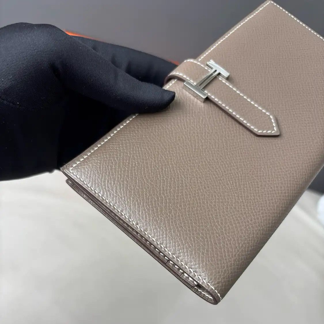 Hermes Hermes Bearn Medium Etoupe Epsom cowhide leather wallet silver hardware C Size ONE SIZE - 4 Thumbnail
