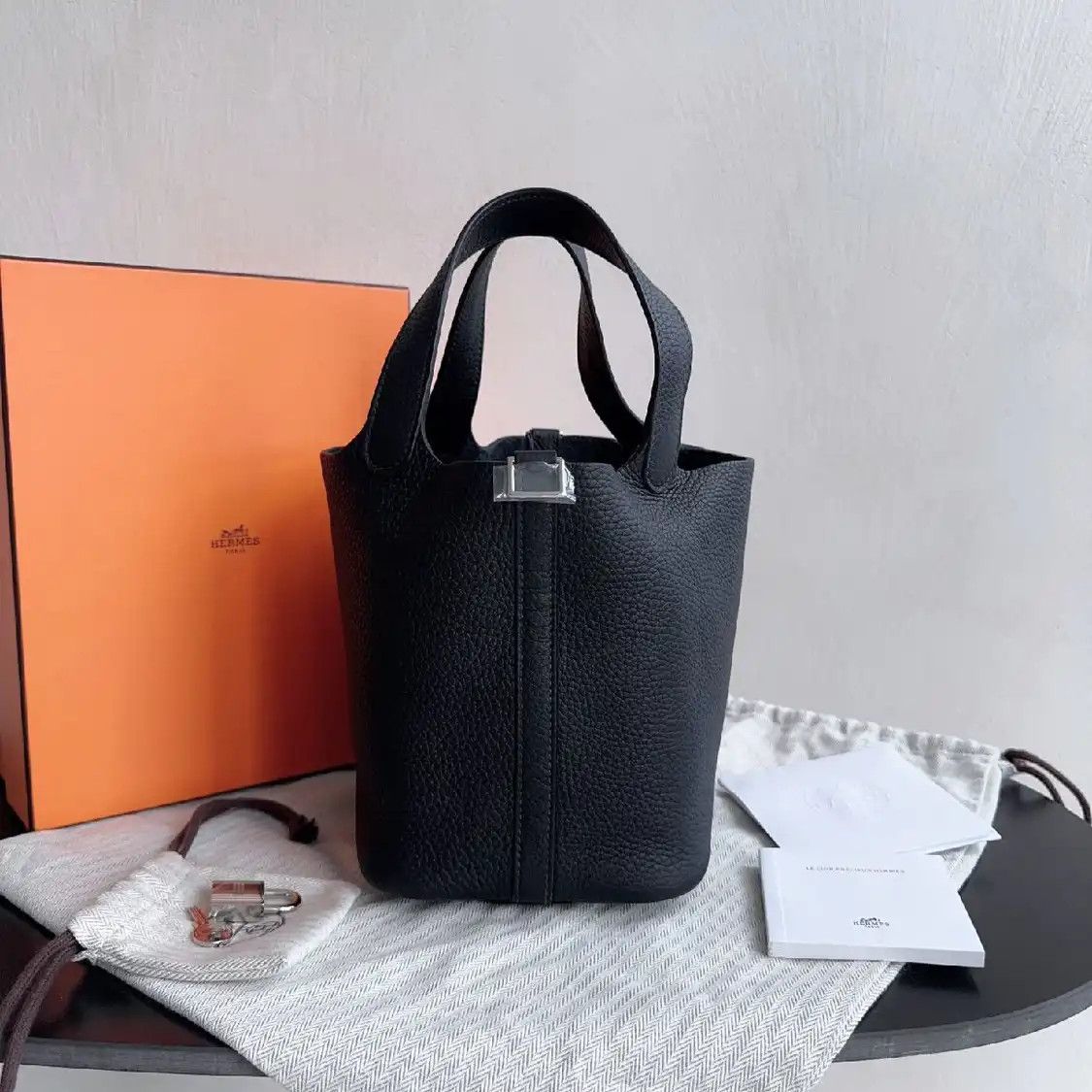 Hermes Hermes Picotin Lock 18 black woolen Clemence cowhide leather handbag silver hard Size ONE SIZE - 2 Thumbnail