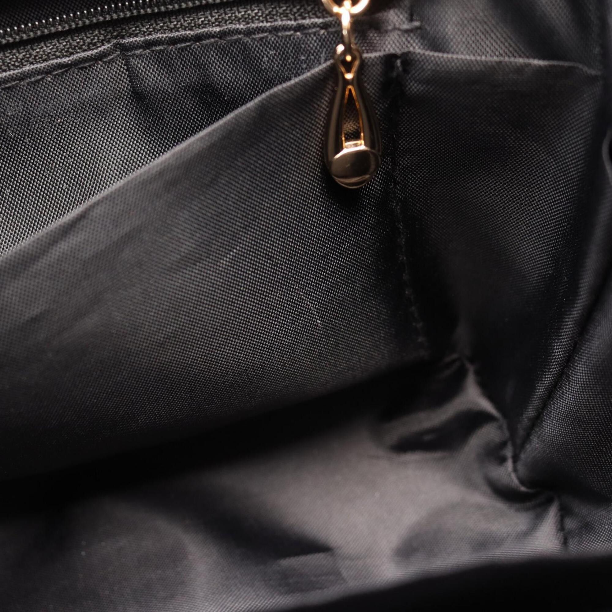 Hermes Hermes In the Loop 18 Handbag, Leather, Taurillon Clemence Women's, Black Size ONE SIZE - 6 Thumbnail