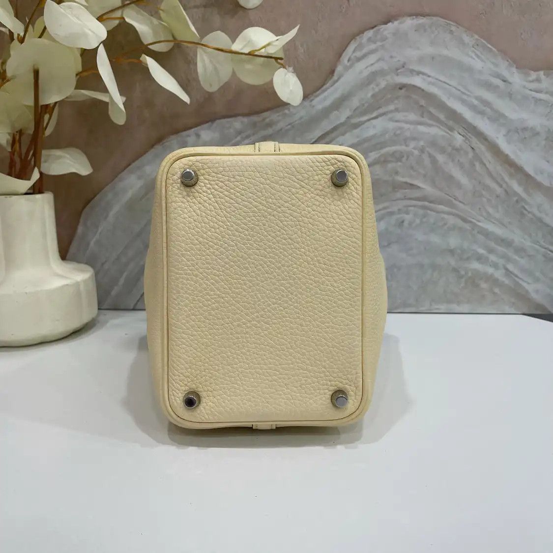 Hermes Hermes Picotin Lock 18 Craie Clemence cowhide leather picotin handbag silver har Size ONE SIZE - 5 Thumbnail