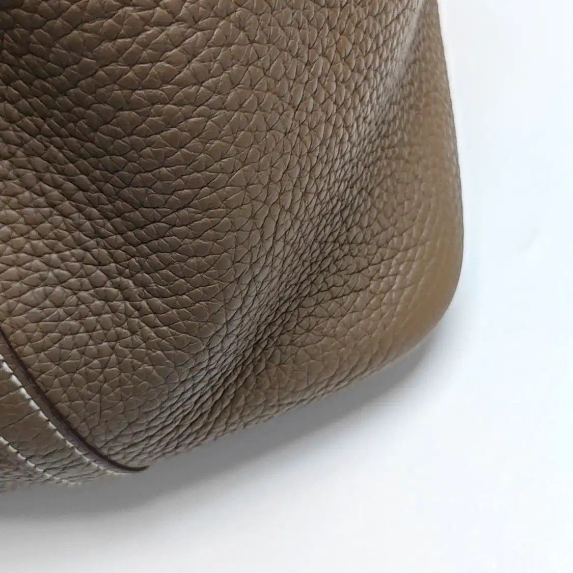 Hermes Hermes Picotin Lock 22 Etoupe Clemence cowhide leather picotin handbag gold hard Size ONE SIZE - 9 Thumbnail