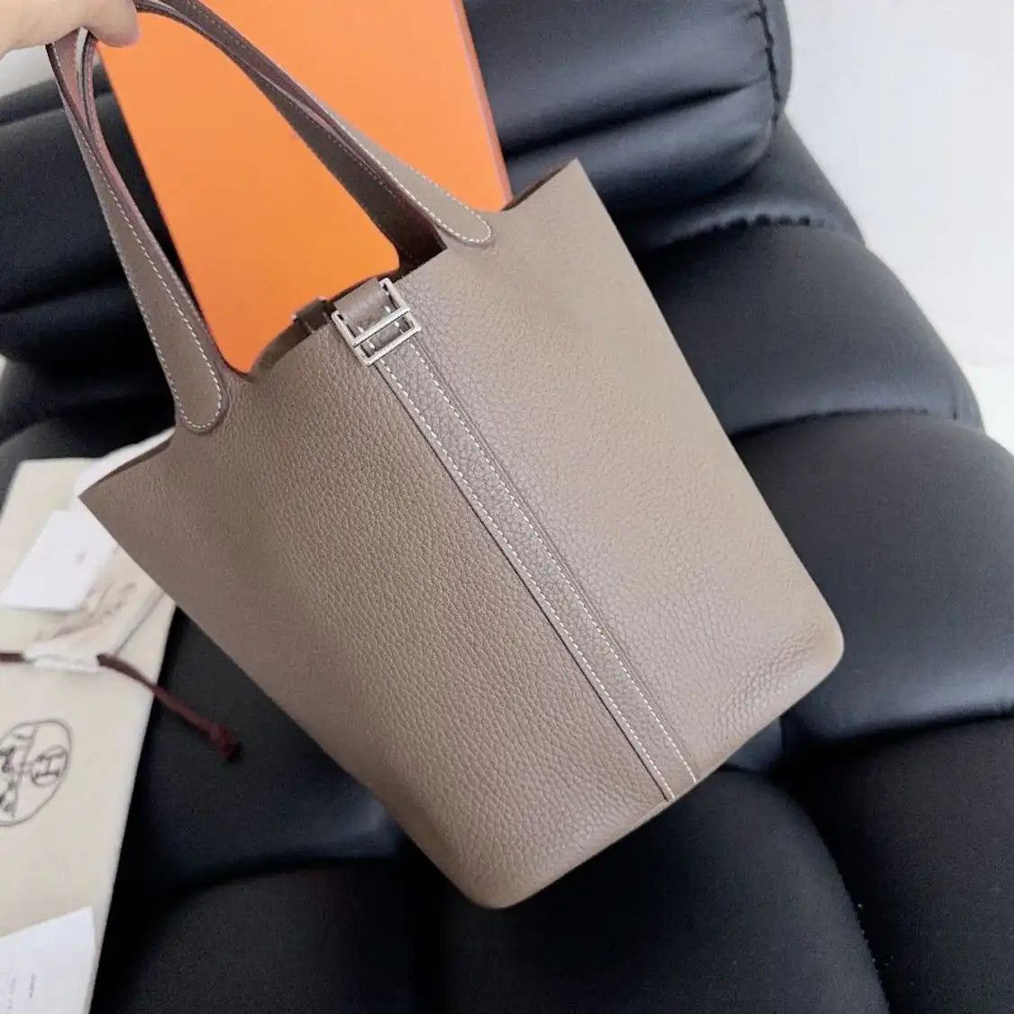 Hermes Hermes Picotin Lock 22 Etoupe Clemence cowhide leather picotin handbag silver ha Size ONE SIZE - 2 Thumbnail