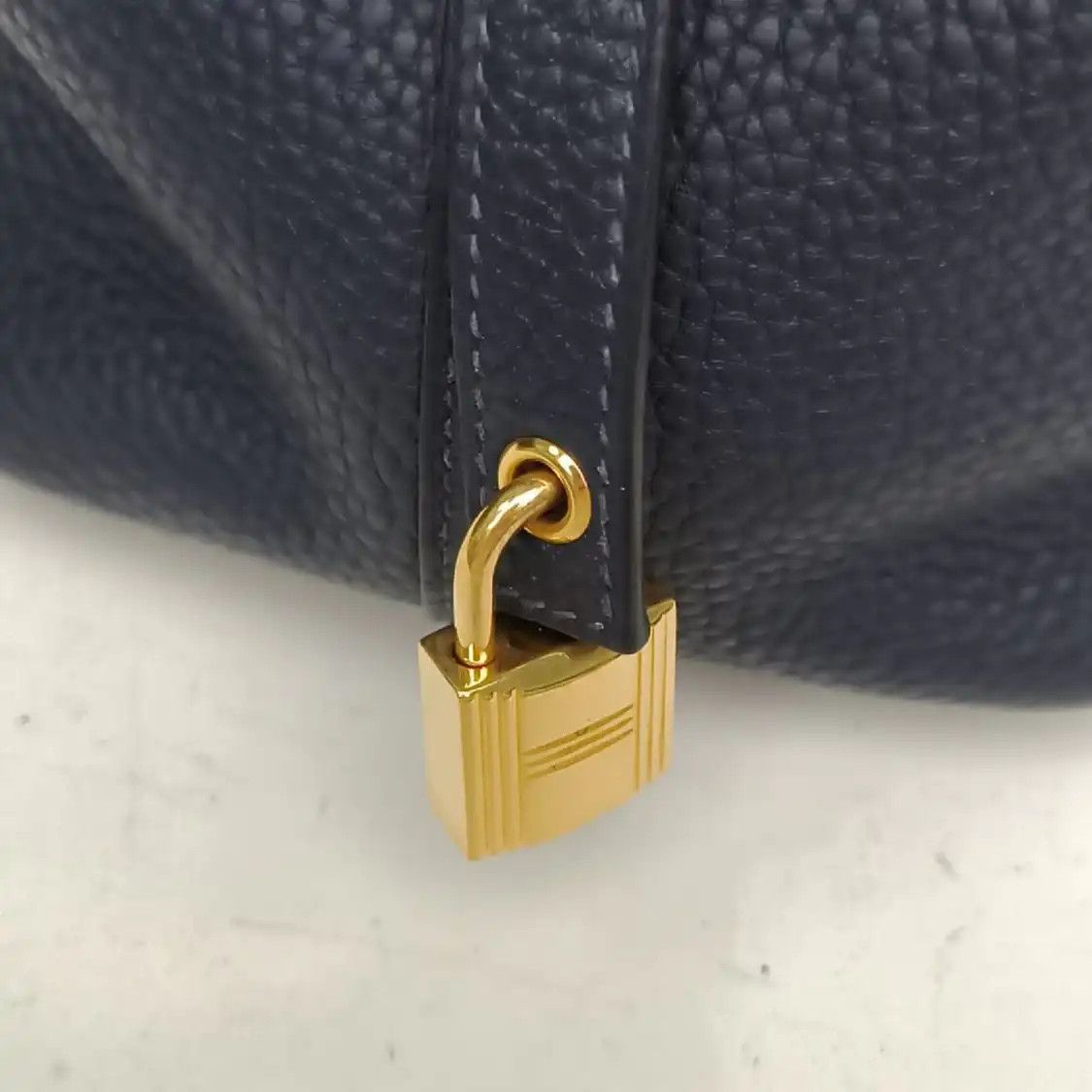 Hermes Hermes Picotin Lock 18 Midnight Blue Clemence cowhide leather picotin handbag go Size ONE SIZE - 7 Thumbnail