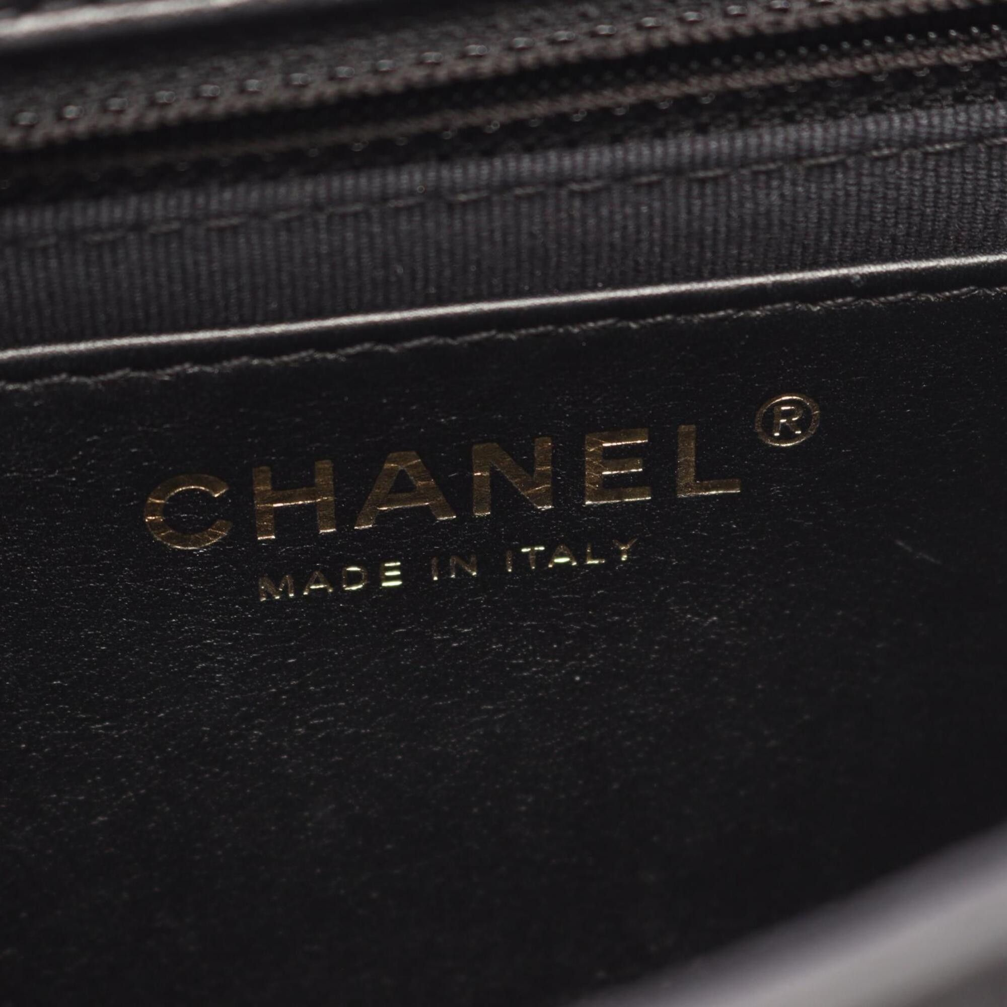 Chanel Chanel Matelassé 2-Way Shoulder Bag/Handbag, Lambskin Leather, Women's, Black (AS4274) Size ONE SIZE - 4 Thumbnail