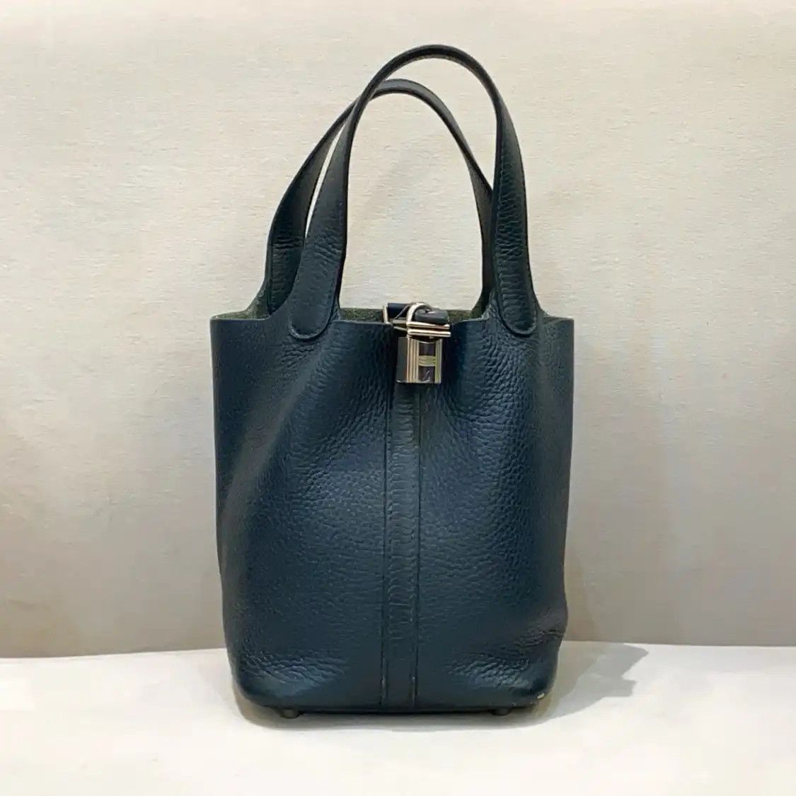 Hermes Hermes Picotin Lock 18 Vert Cypres Clemence cowhide leather picotin shoulder bag Size ONE SIZE - 4 Thumbnail