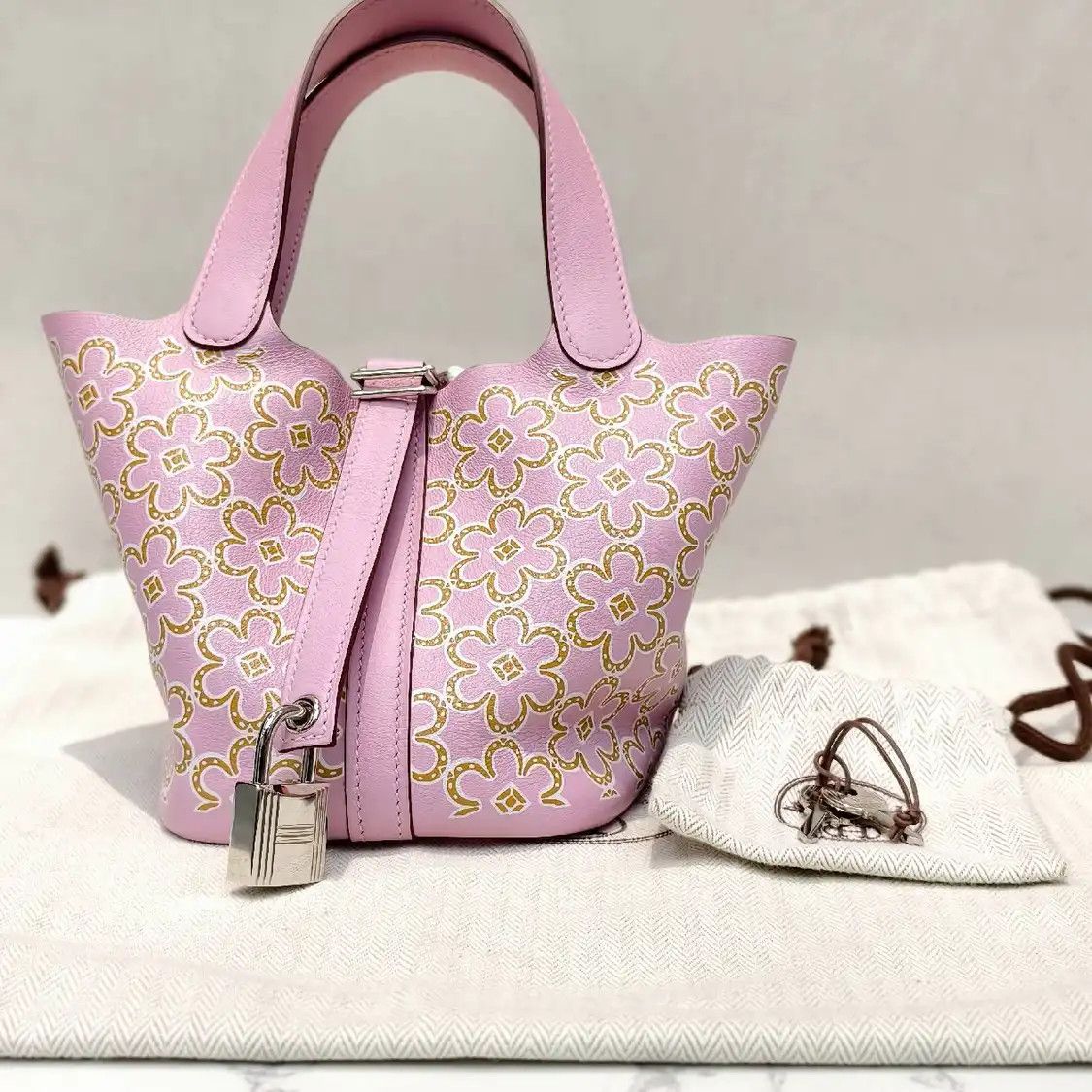 Hermes Hermes Picotin Lock 12 Mauve Sylvestre Swift cowhide leather picotin handbag sil Size ONE SIZE - 7 Thumbnail