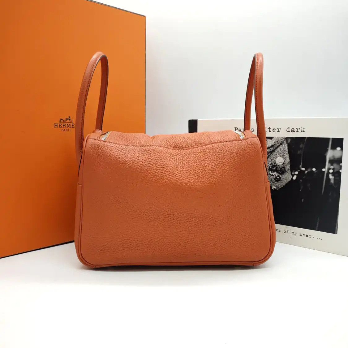 Hermes Hermes Lindy 26 orange Clemence cowhide leather Lindy bag shoulder bag silver ha Size ONE SIZE - 2 Thumbnail