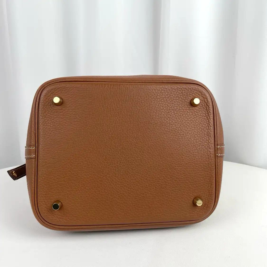 Hermes Hermes Picotin Lock 22 Gold Brown Clemence cowhide leather picotin handbag gold Size ONE SIZE - 3 Thumbnail