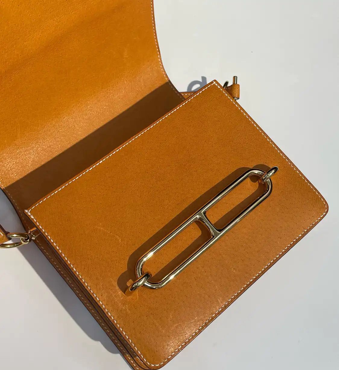 Hermes Hermes Roulis Gold Toffee cowhide leather crossbody bag silver hardware U Size ONE SIZE - 10 Thumbnail