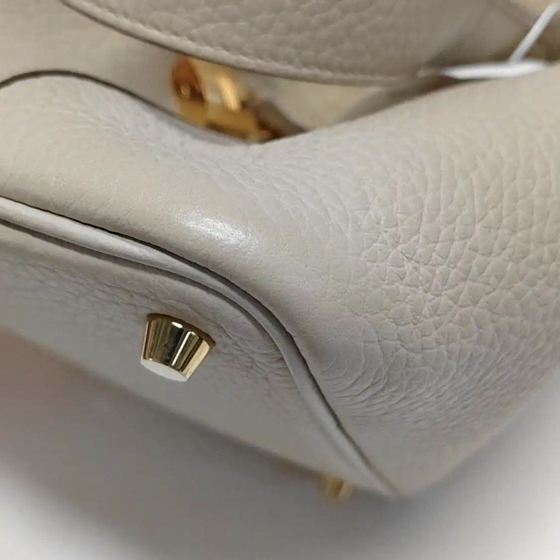 Hermes Hermes Picotin Lock 18 milkshake white Clemence cowhide leather picotin handbag Size ONE SIZE - 12 Thumbnail