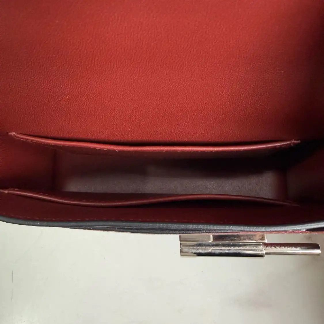 Hermes Hermes Verrou 17 Hermes red Relma crispe goatskin Verrou bolt bag shoulder bag s Size ONE SIZE - 5 Thumbnail