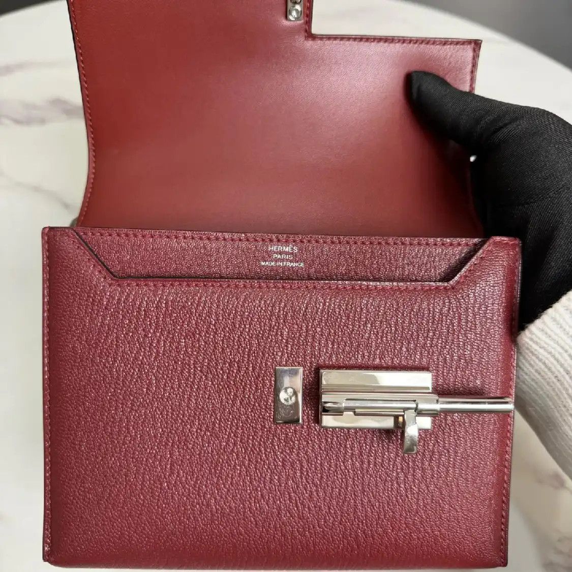 Hermes Hermes Verrou 17 Hermes red Relma crispe goatskin Verrou bolt bag shoulder bag s Size ONE SIZE - 9 Thumbnail