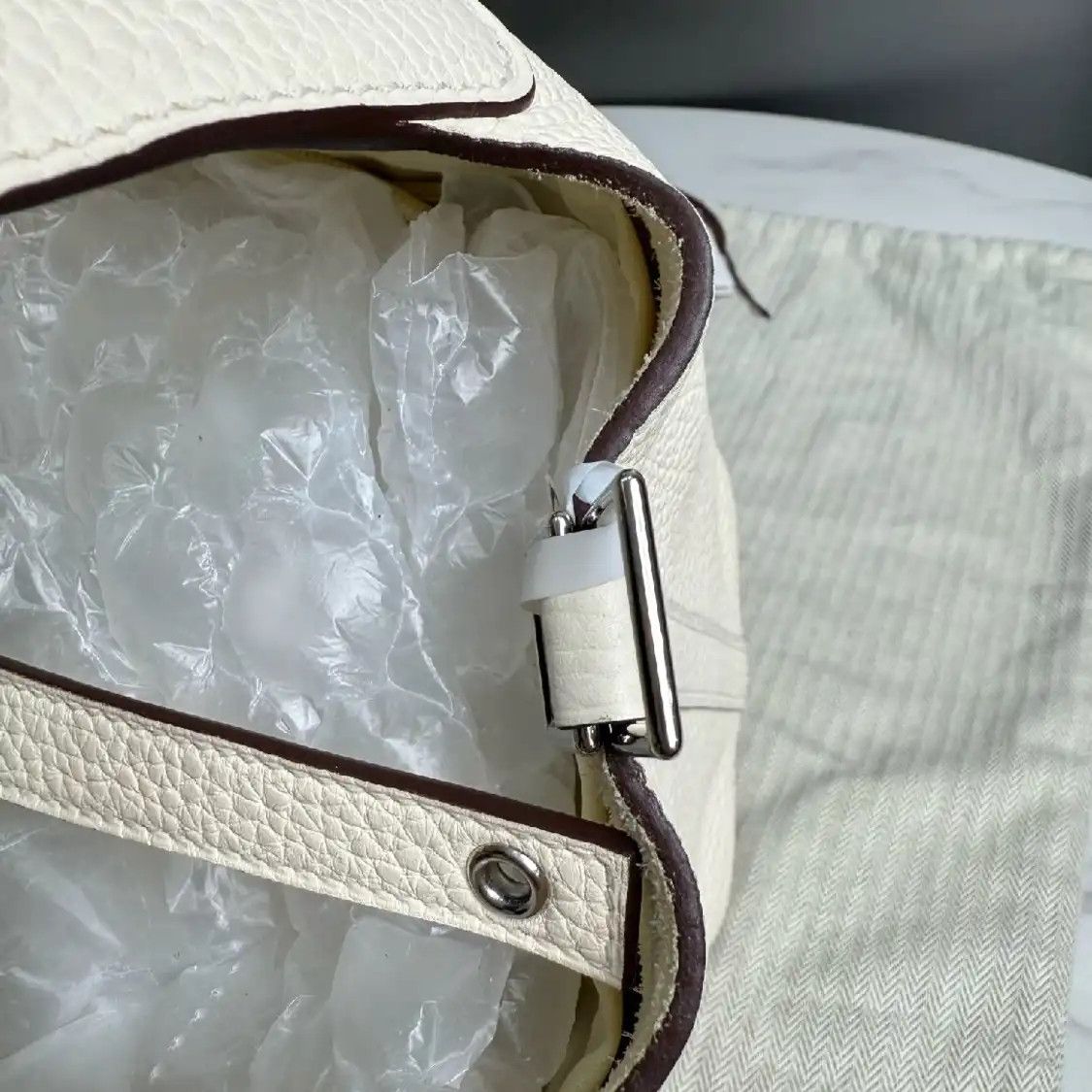 Hermes Hermes Picotin 18 white Clemence cowhide leather picotin shoulder bag silver har Size ONE SIZE - 8 Thumbnail
