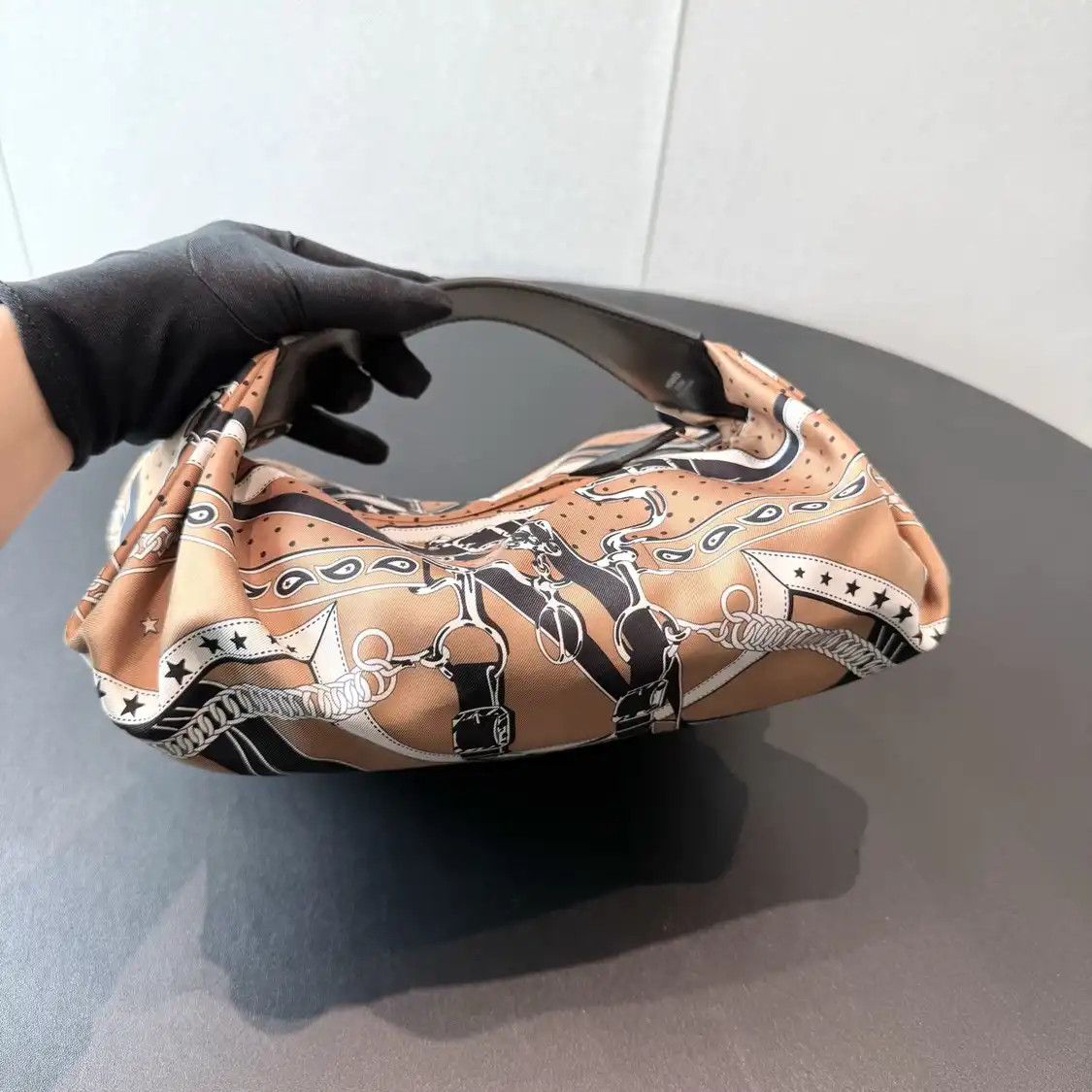 Hermes Hermes Balusoie Cookie silk satin print handbag silver hardware B Size ONE SIZE - 2 Thumbnail