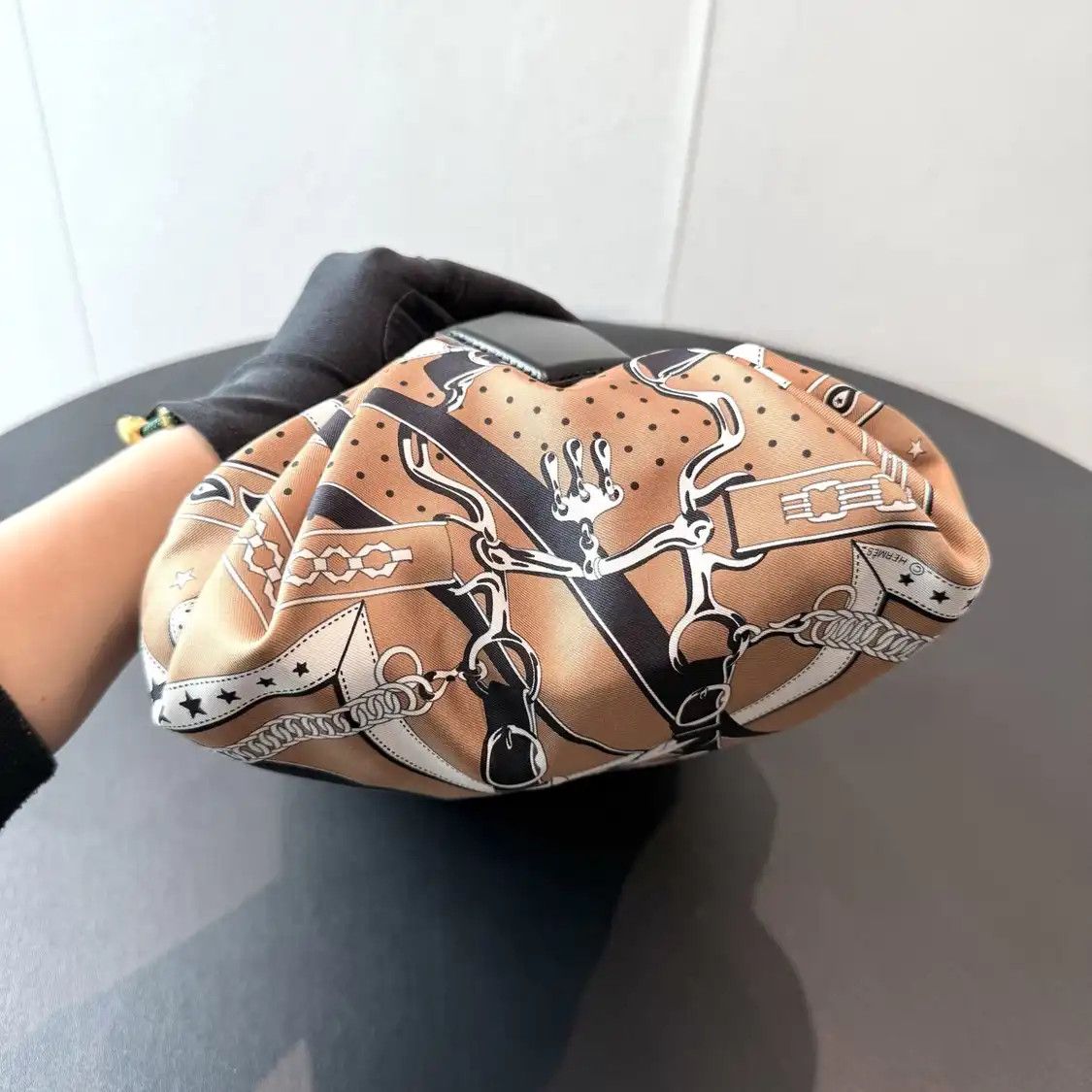 Hermes Hermes Balusoie Cookie silk satin print handbag silver hardware B Size ONE SIZE - 5 Thumbnail