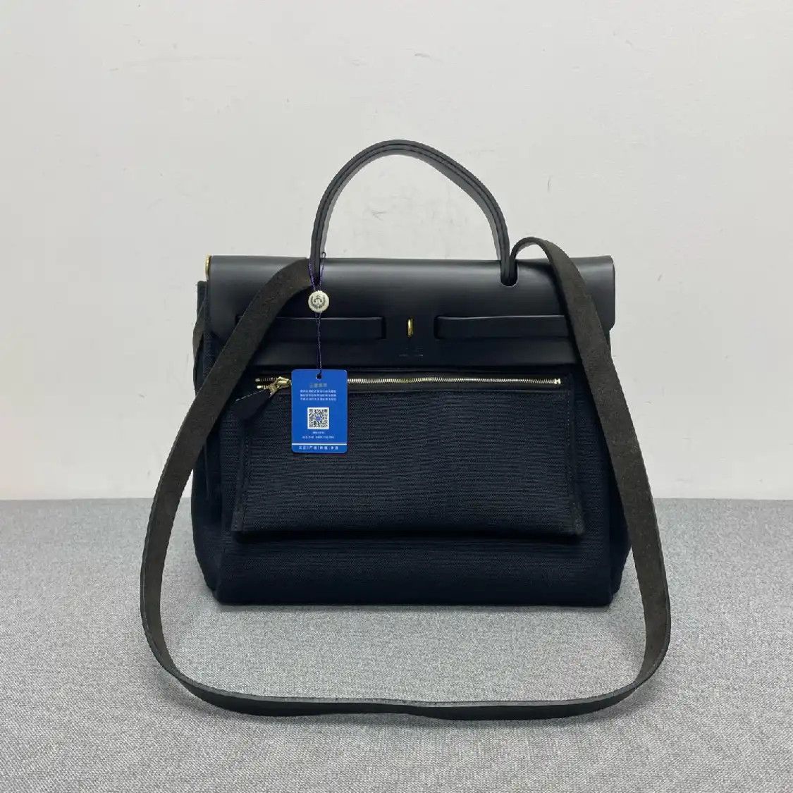 Hermes Hermes Herbag 31 black canvas shoulder bag gold hardware Z Size ONE SIZE - 4 Thumbnail