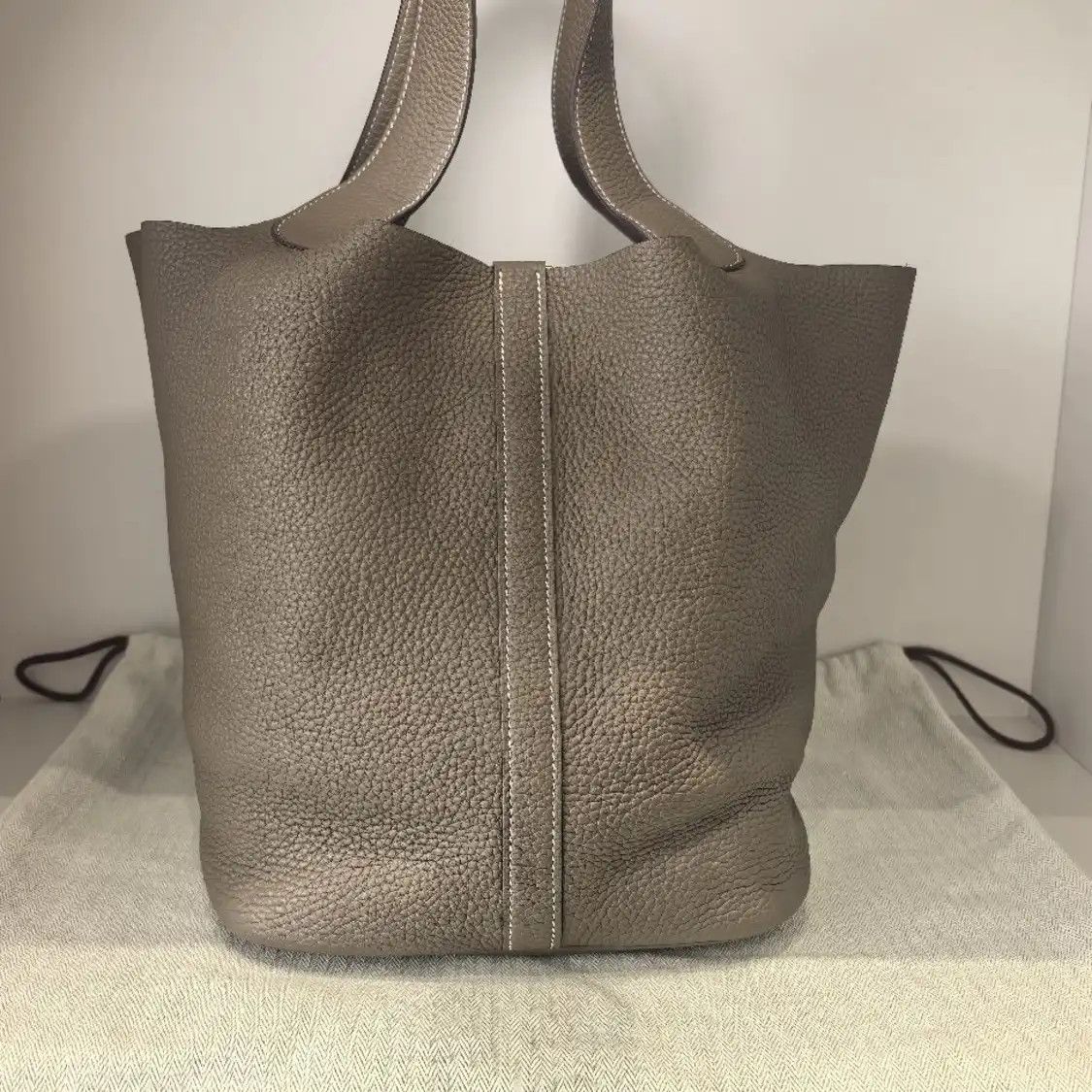 Hermes Hermes Picotin 26 Etoupe Clemence cowhide leather picotin handbag gold hardware Size ONE SIZE - 4 Thumbnail