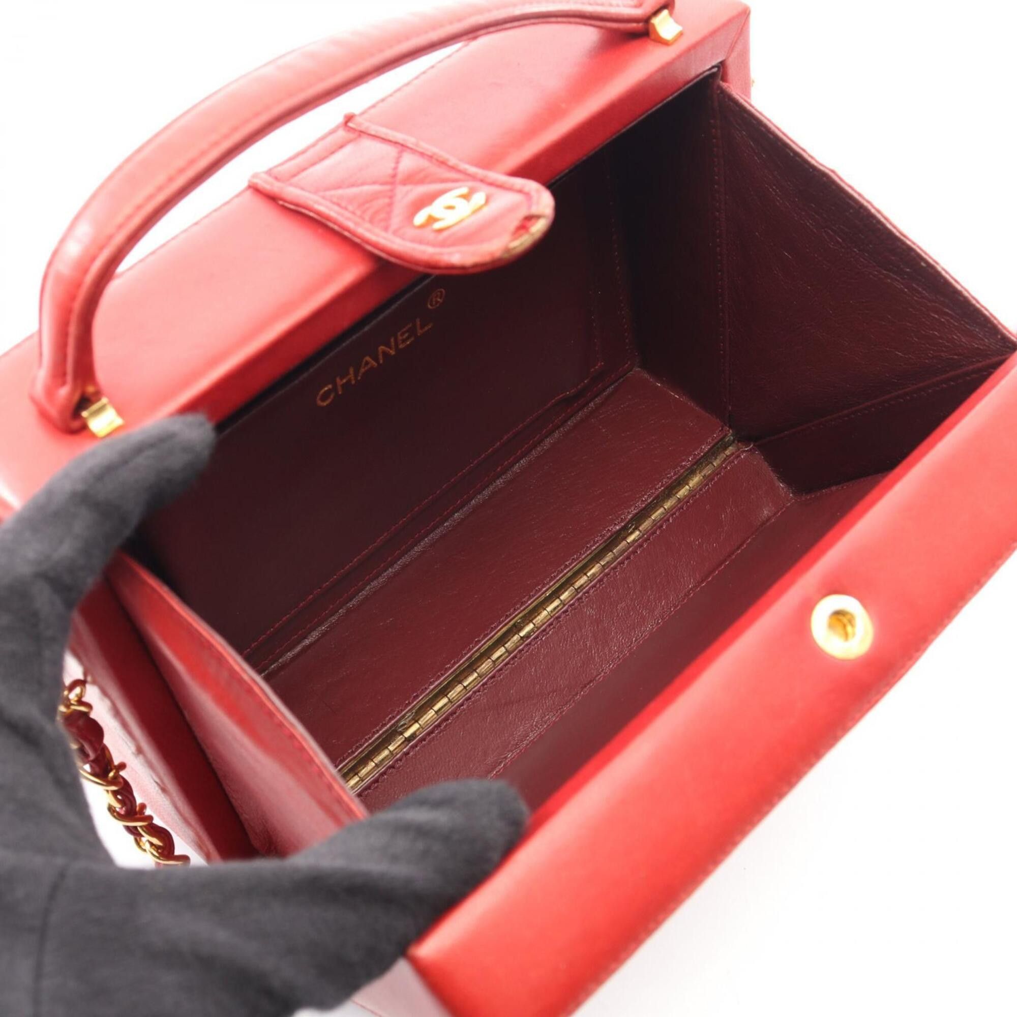 Chanel Chanel Matelassé 2-Way Handbag, Lambskin Leather, Women's, Red Size ONE SIZE - 3 Thumbnail
