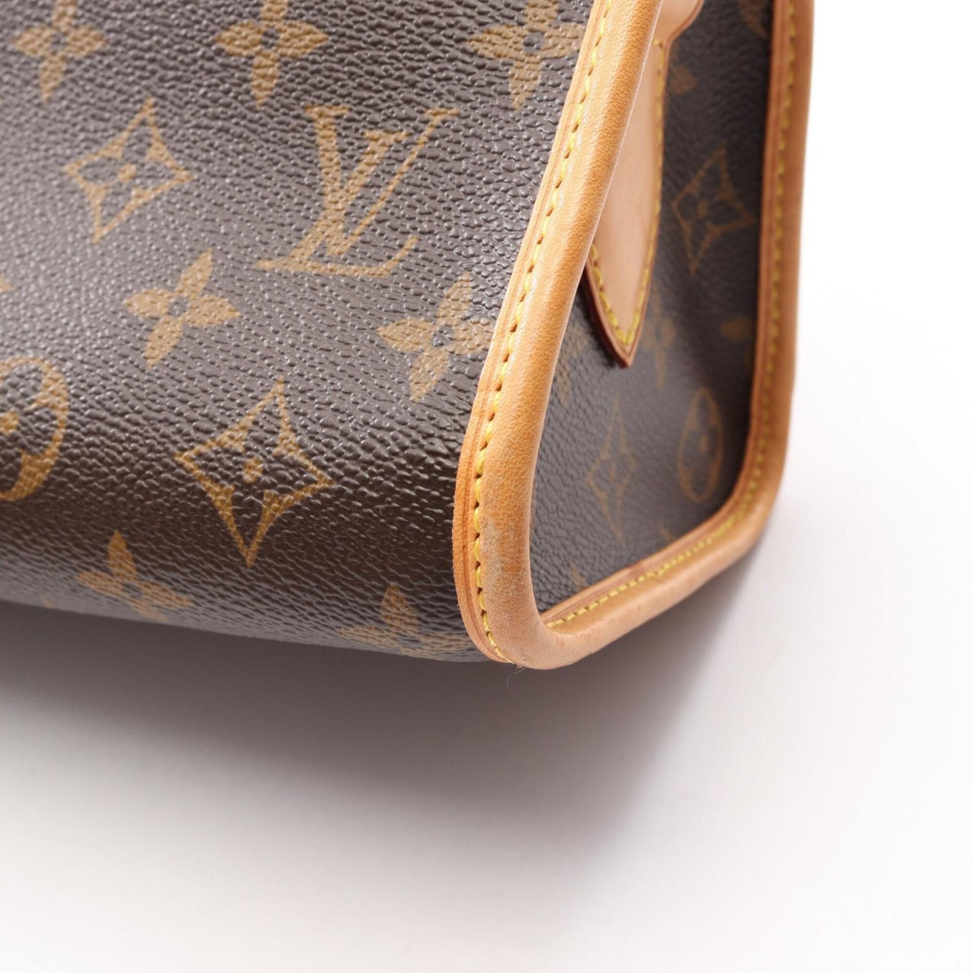 Louis Vuitton Louis Vuitton Popincourt Long Shoulder Bag/Handbag, Coated Canvas and Leather, Monogram Pattern, Women's, Brown, M40008 Size ONE SIZE - 9 Thumbnail