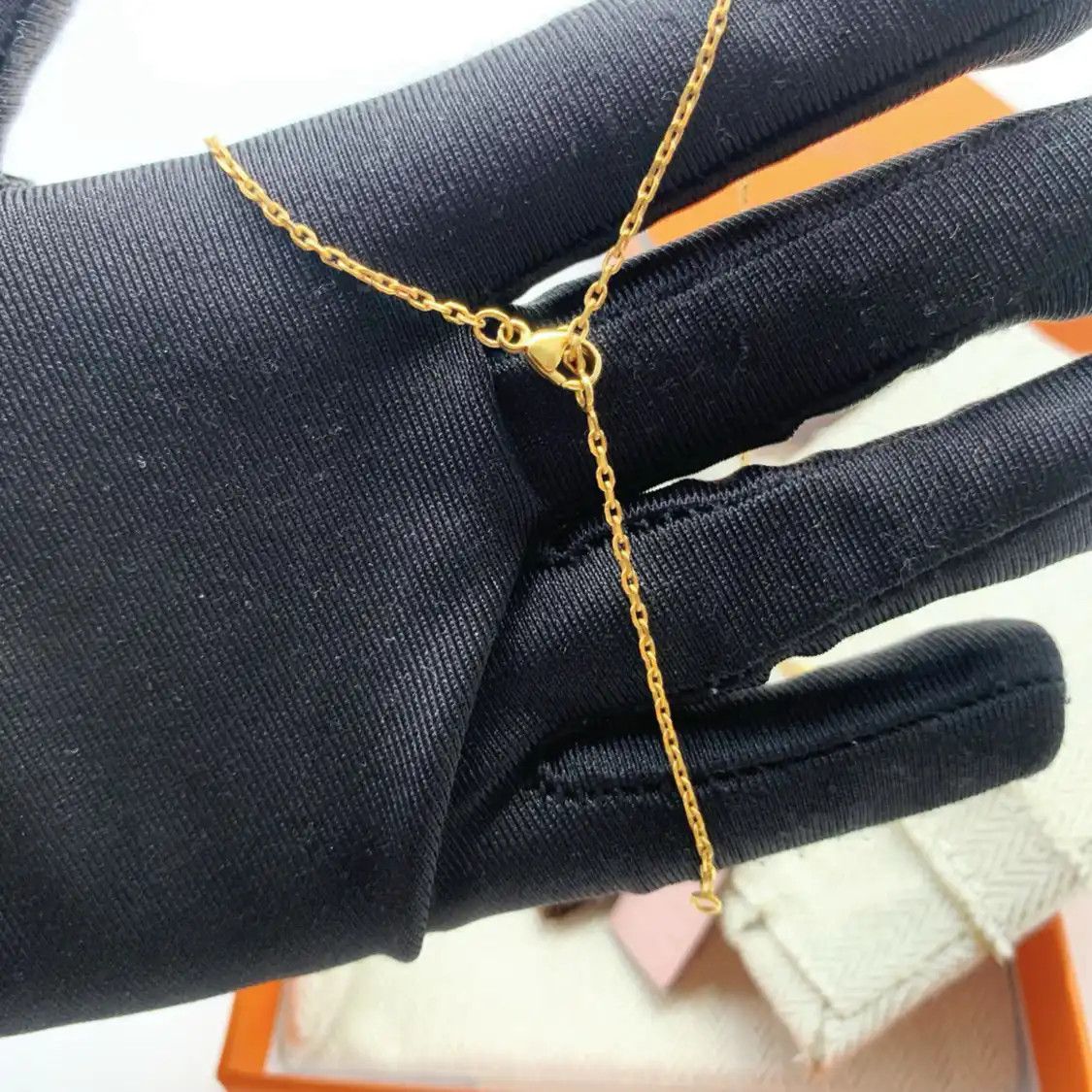 Hermes Hermes O' Kelly rose gold leather necklace Length 43 cm Size ONE SIZE - 4 Thumbnail