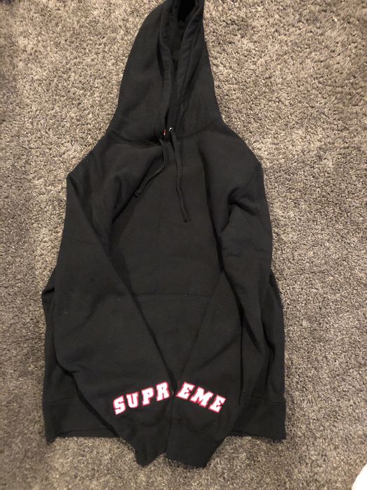 Supreme SUPREME wrist logo hooded sweatshirt | Grailed