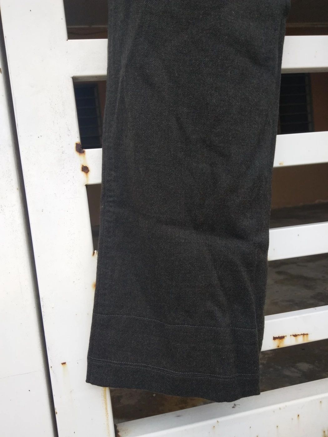 Dolce & Gabbana Dolce & Gabbana Luxury Virgin Wool Pants Made In Italy Size 27" / US 4 / IT 40 - 4 Thumbnail