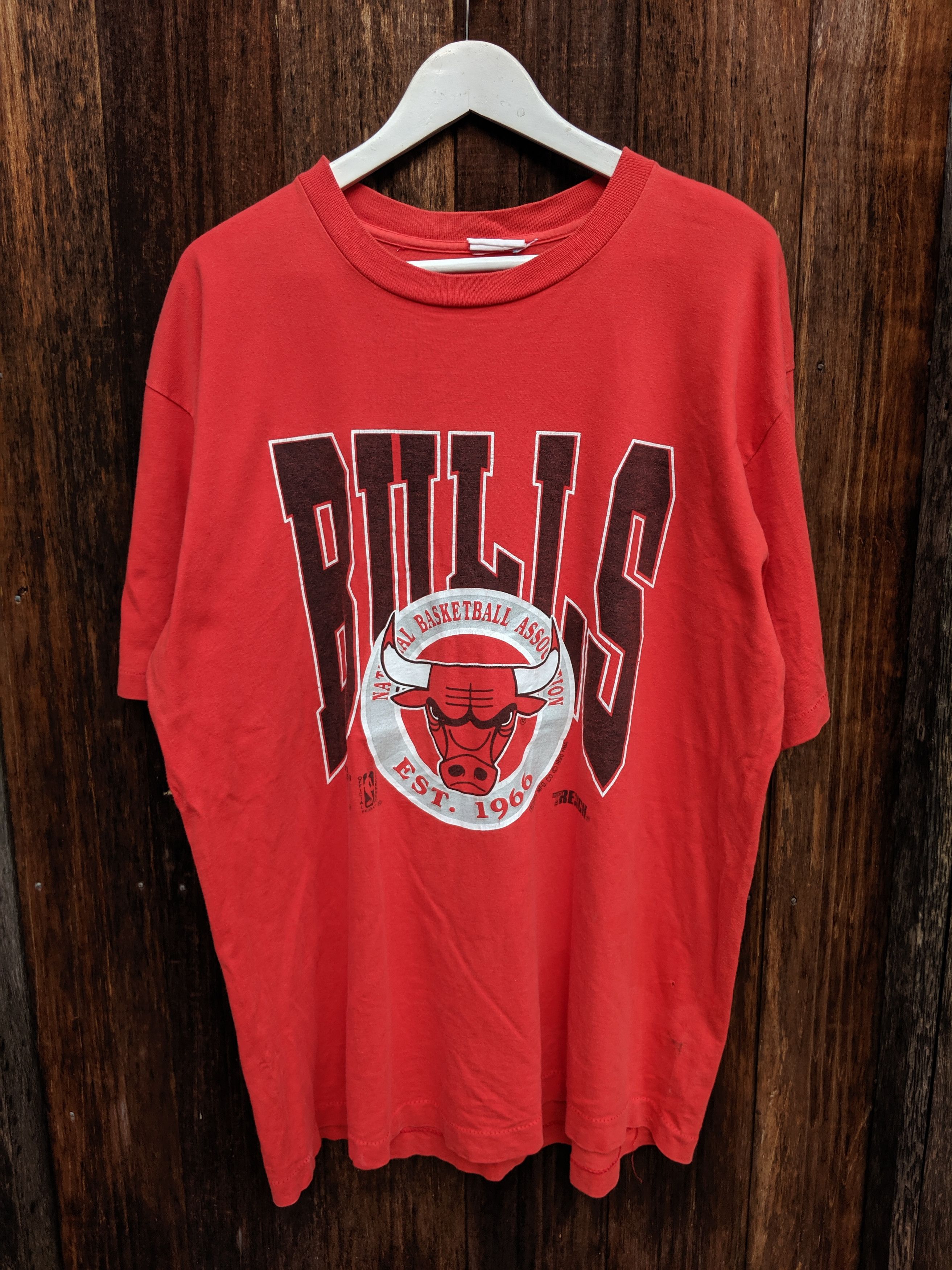 Vintage 90s NBA chicago bull big print red color
