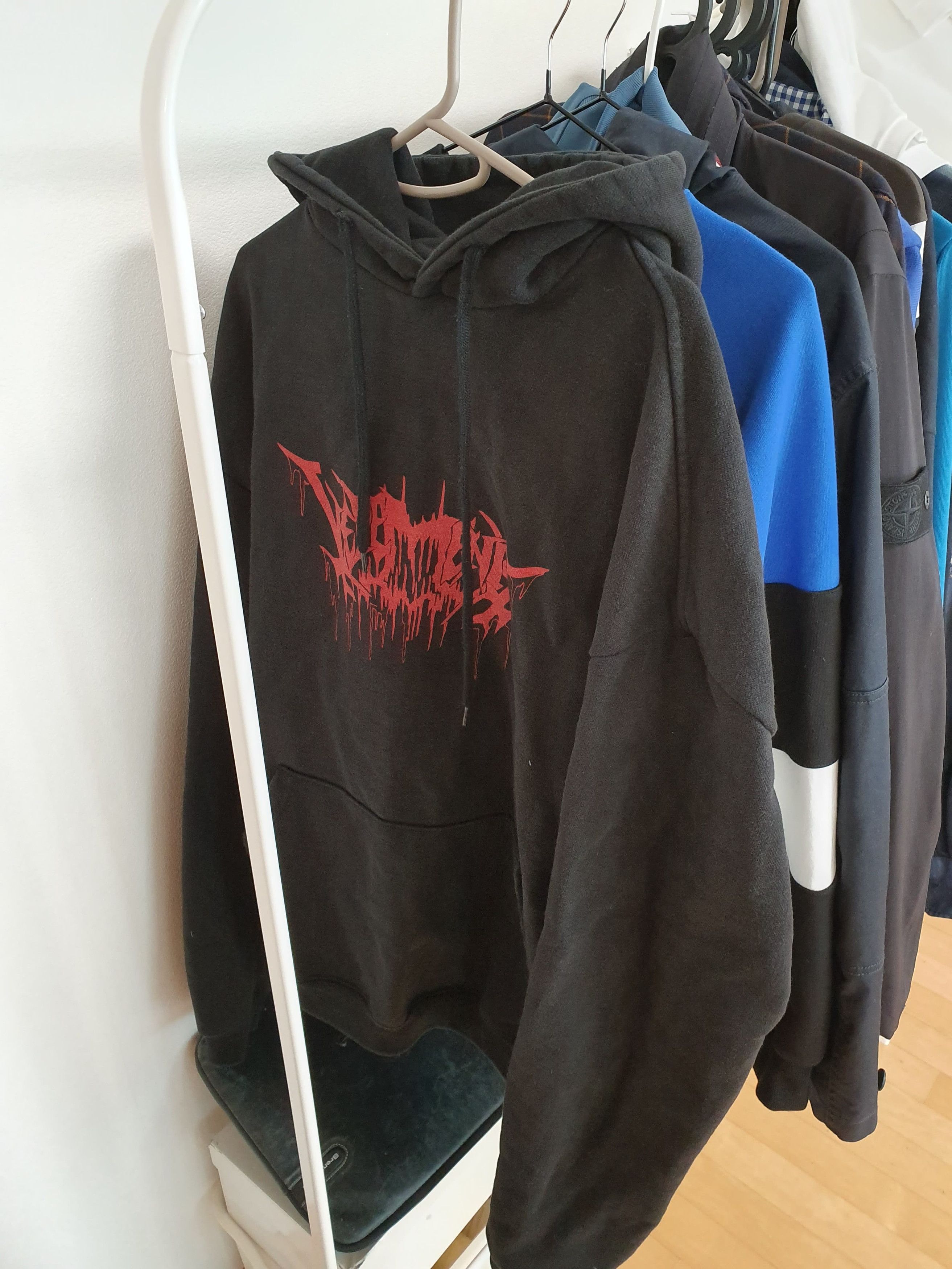 Vetements Metal Logo City Tour Hoodie (Thick Version) | Grailed