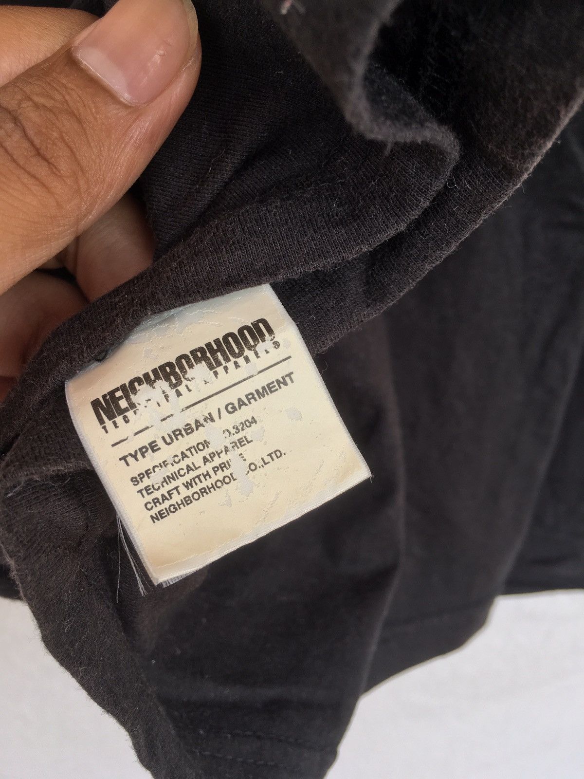 Neighborhood black v neck Size US L / EU 52-54 / 3 - 7 Thumbnail