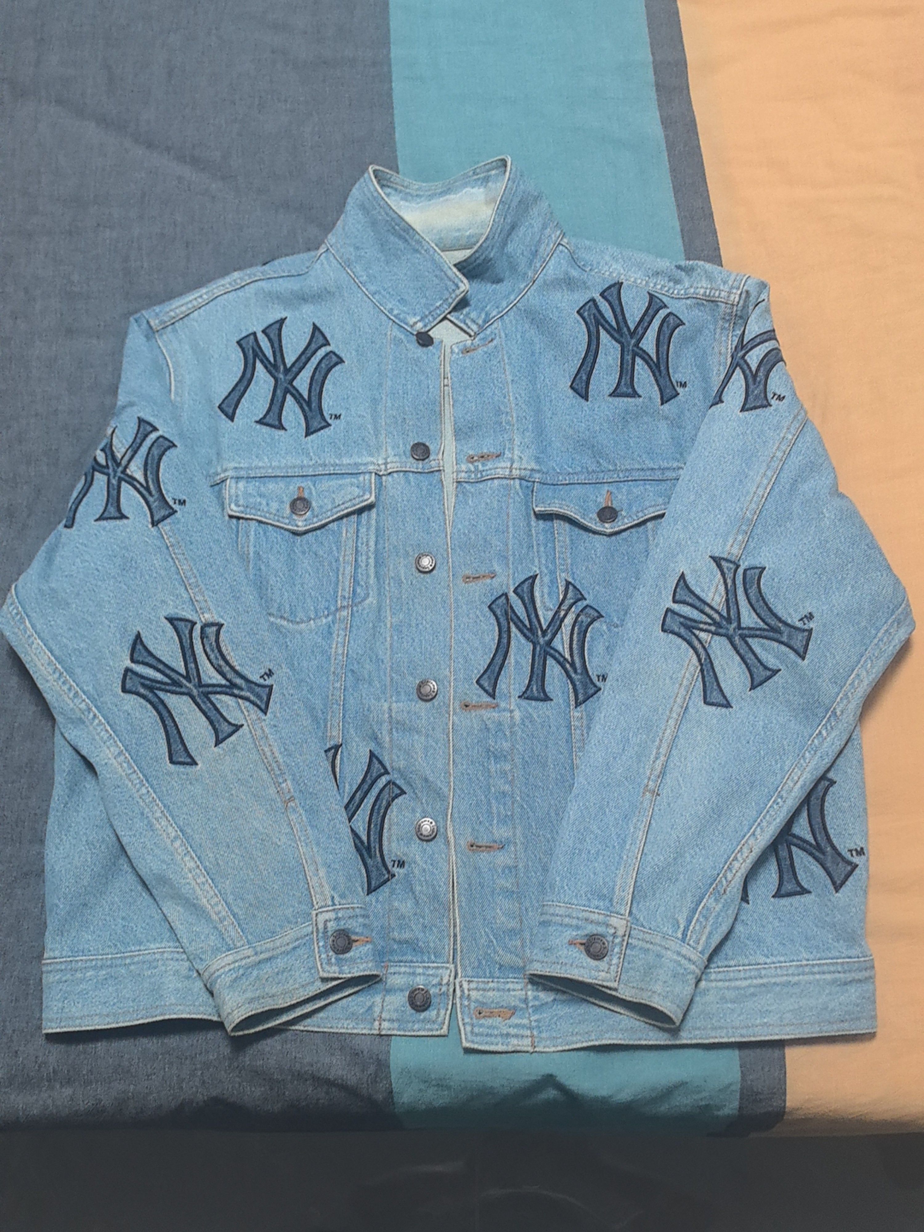 Supreme Supreme x New York Yankees Denim Jacket Size XL | Grailed