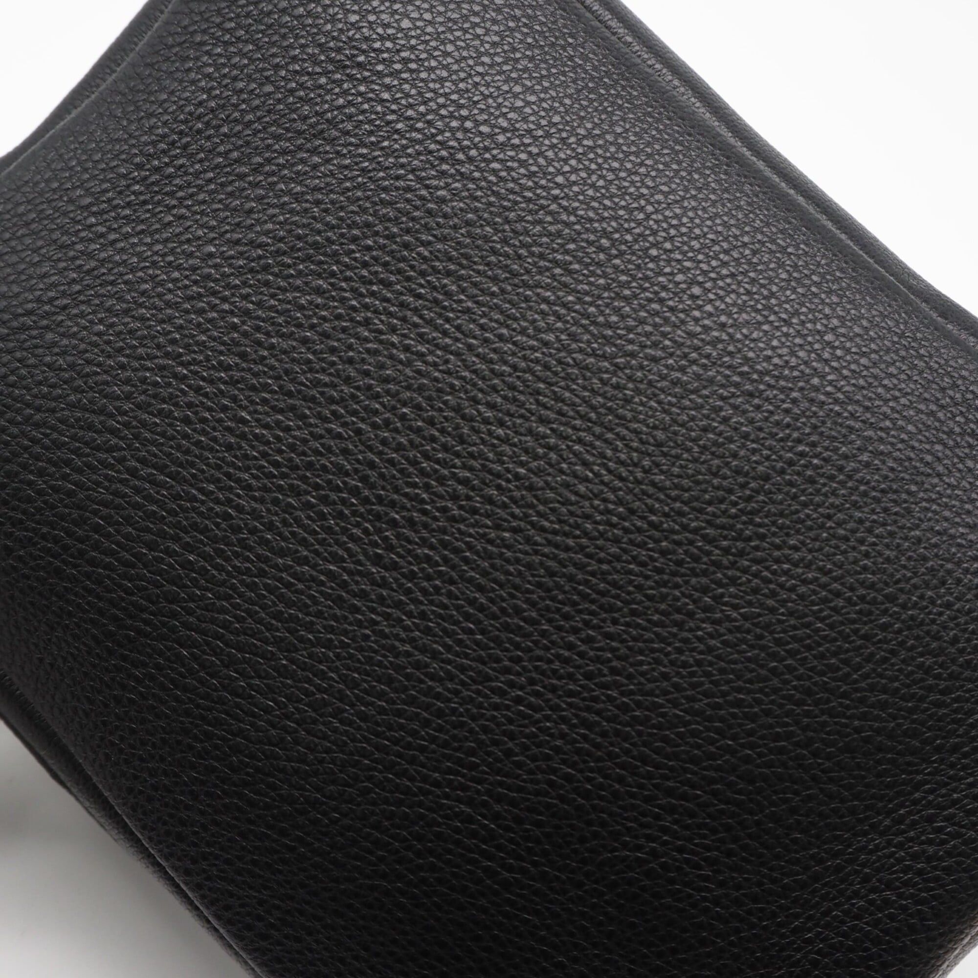 Loewe LOEWE Supple Grain Calf Pebble Messenger Bag Medium BANBPCBX01 Shoulder Black Leather Women's Size ONE SIZE - 3 Thumbnail