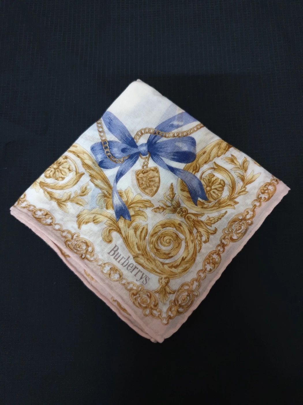 Burberry Handky bandana burberry gold frame Size ONE SIZE - 1 Thumbnail