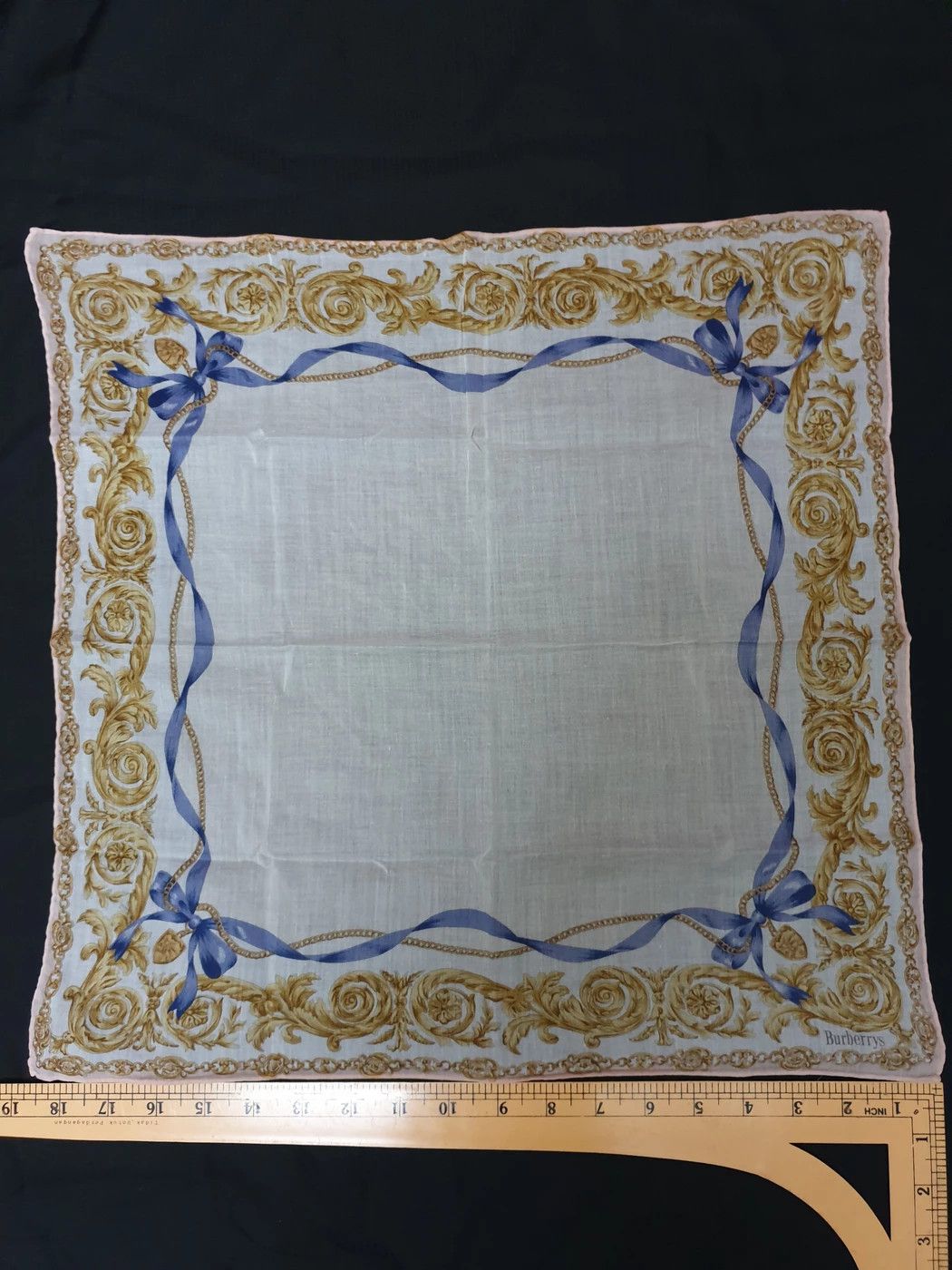 Burberry Handky bandana burberry gold frame Size ONE SIZE - 2 Thumbnail