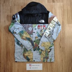 North face world outlet map jacket