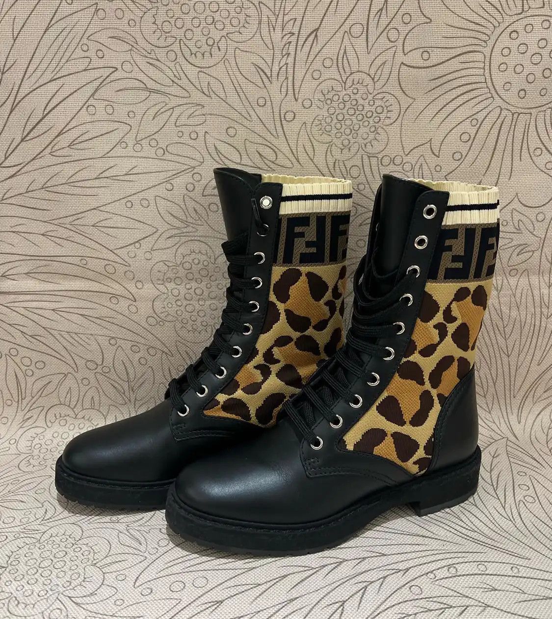 Fendi FENDI black cowhide leather Women's knee-high boots 36 Size US 6 / IT 36 - 2 Thumbnail