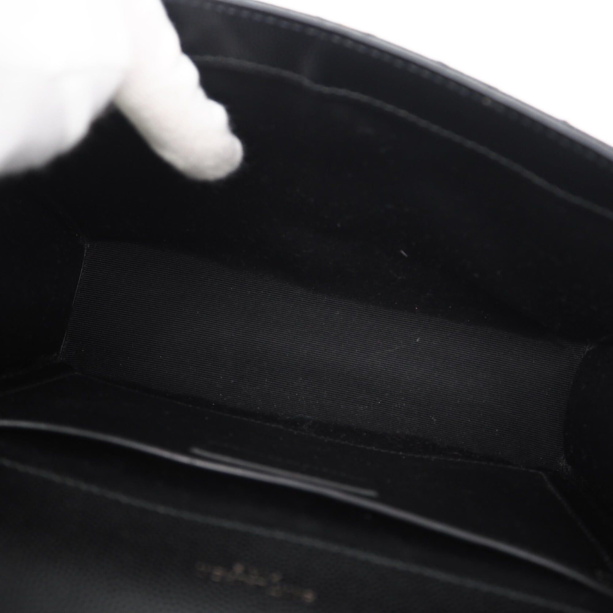 Yves Saint Laurent YVES SAINT LAURENT Mixed Matelassé Lambskin Envelope Medium Shoulder Bag 600185 Black Women's Size ONE SIZE - 13 Thumbnail