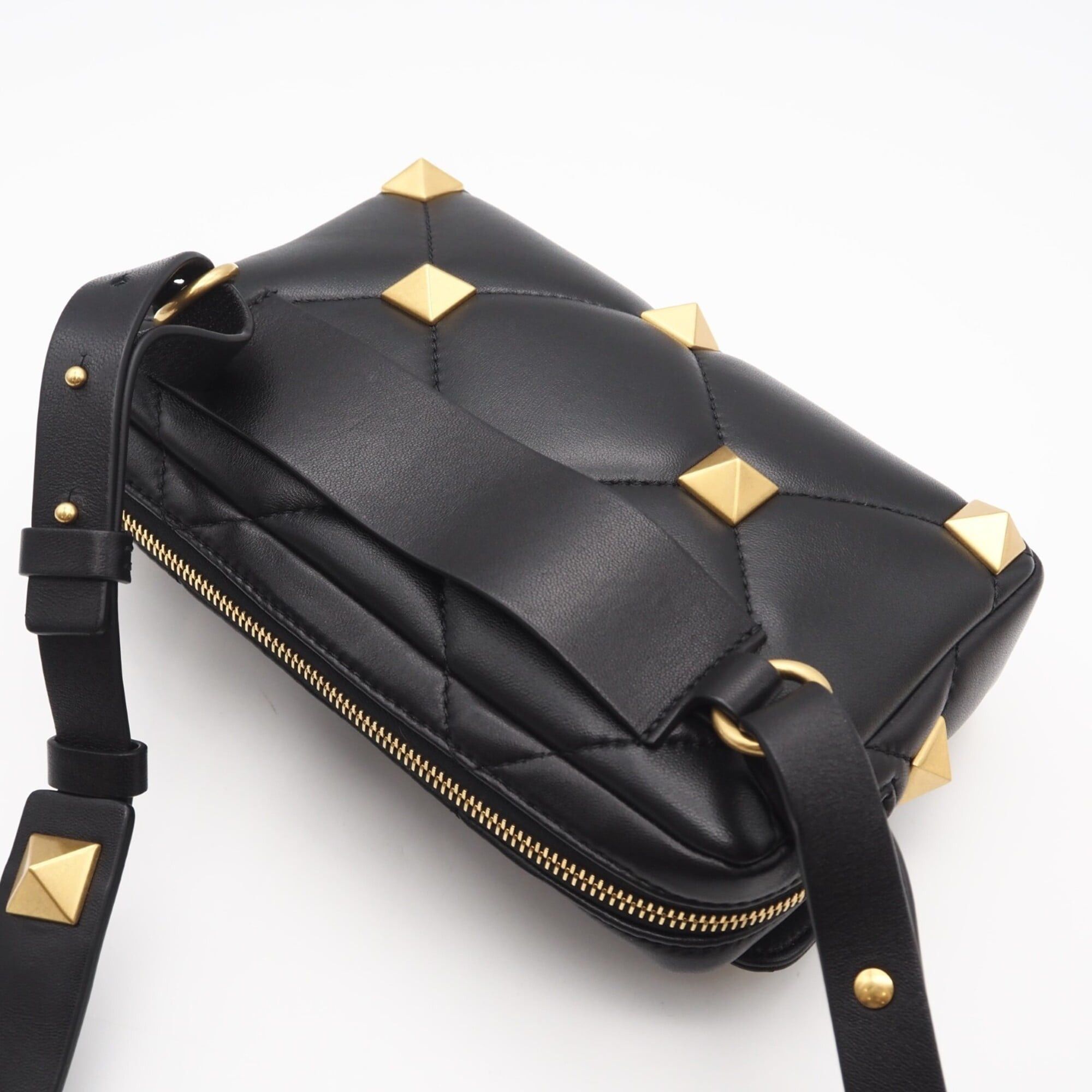 Valentino VALENTINO Roman Stud Nappa Shoulder Bag WY0B0B26DUA0NO Black Gold Lambskin Women's Size ONE SIZE - 2 Thumbnail