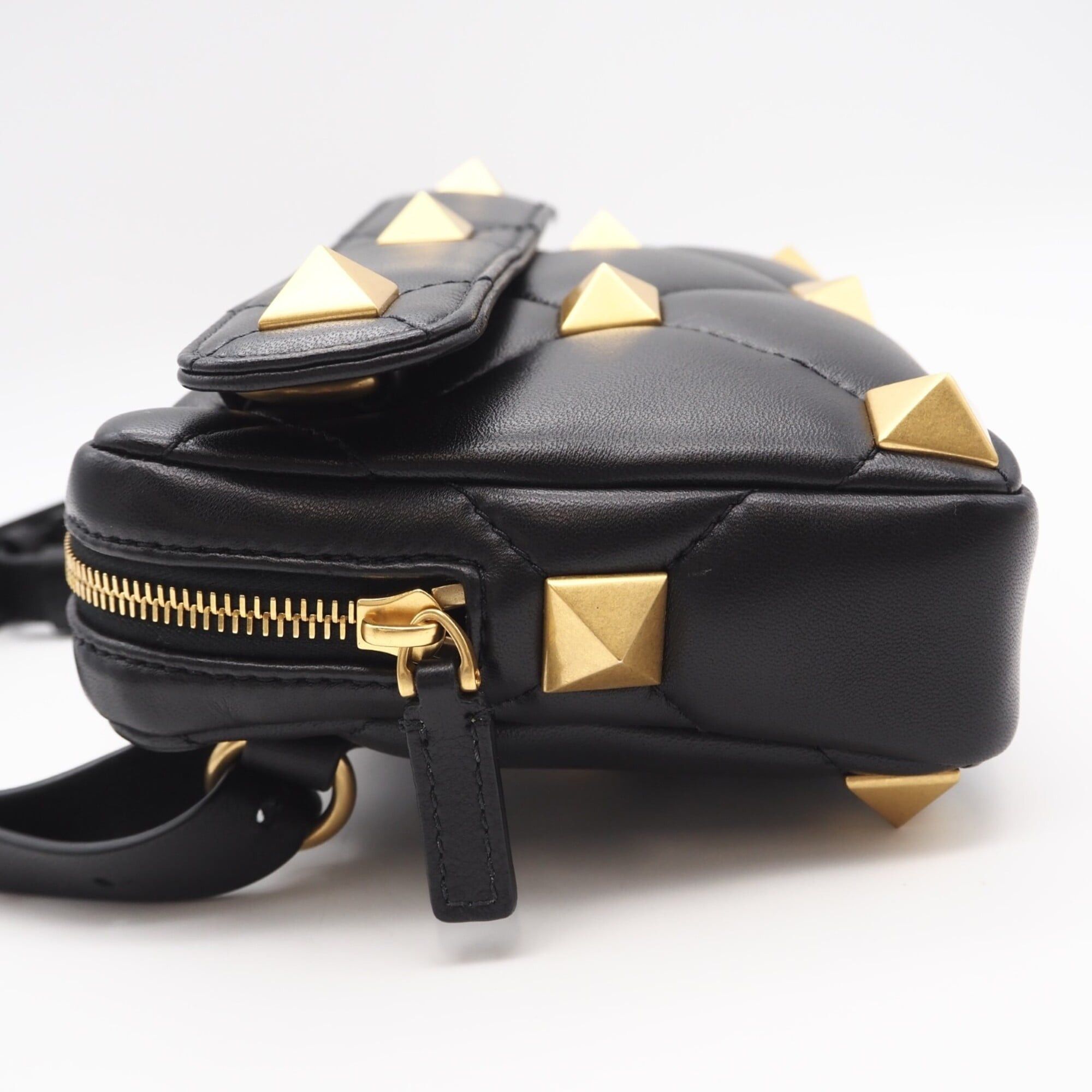 Valentino VALENTINO Roman Stud Nappa Shoulder Bag WY0B0B26DUA0NO Black Gold Lambskin Women's Size ONE SIZE - 7 Thumbnail