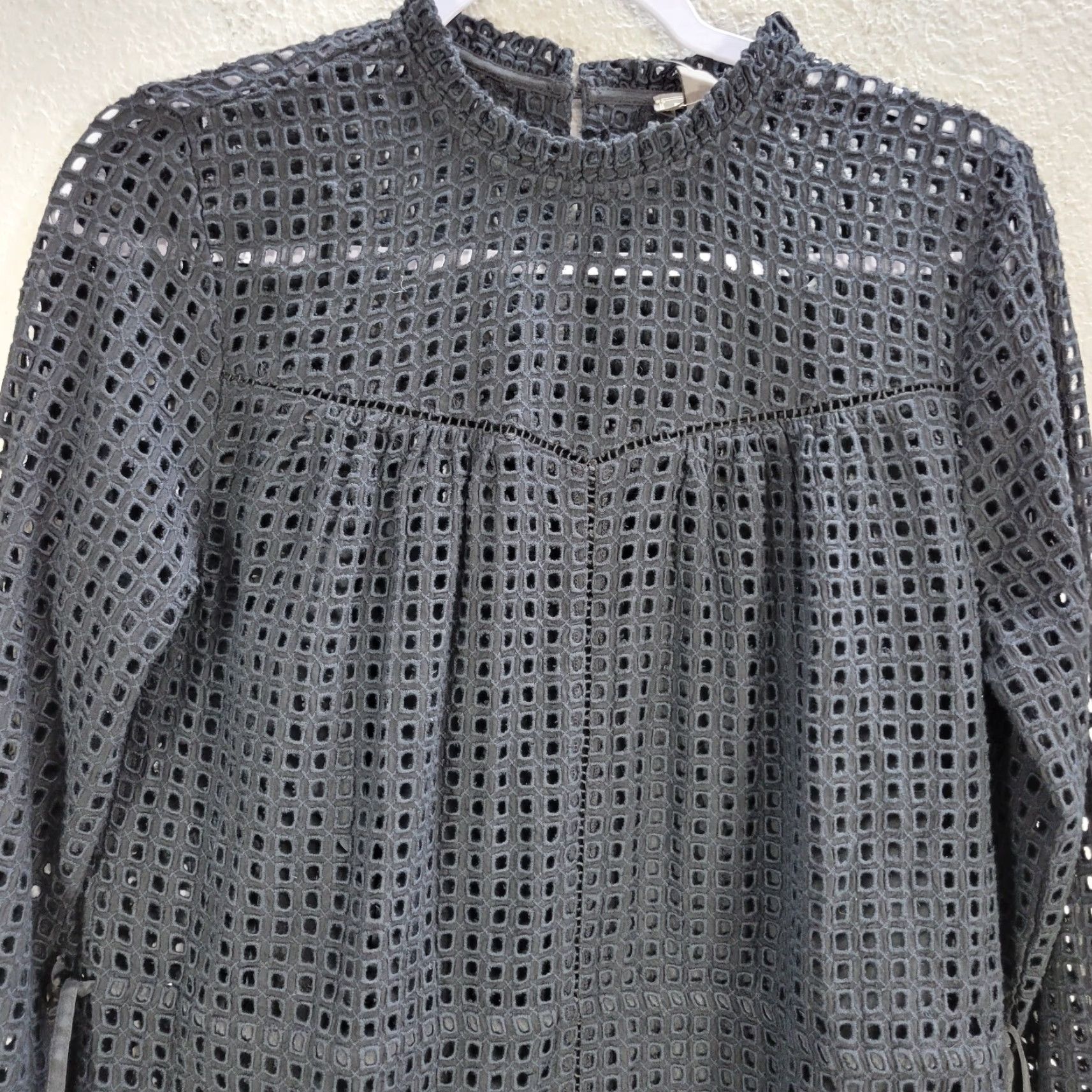 J.Crew Point Sur by J.Crew Black Eyelet Peplum Blouse Shirt Black Relaxed Sz 4T NWT Size S / US 4 / IT 40 - 4 Thumbnail