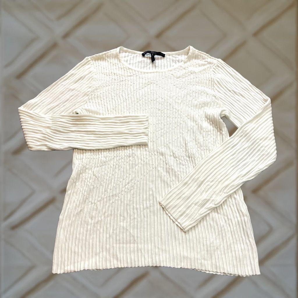 White House Black Market White House Black Market Shirt Womens Medium White Long Sleeve Rayon Ribbed Top Size M / US 6-8 / IT 42-44 - 1 Thumbnail